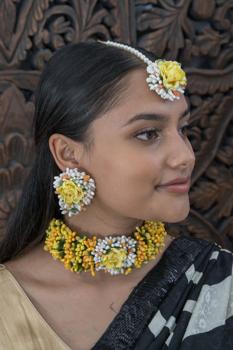 || AHI || Yellow & White Floral Jewellery Set