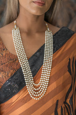 || DOI || White Long Pearl Necklace/Haar Only