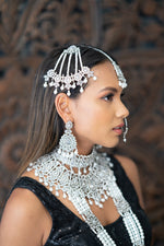 || FEMI || Full Silver Indian Bridal Set in White Pearls with Polki Stones