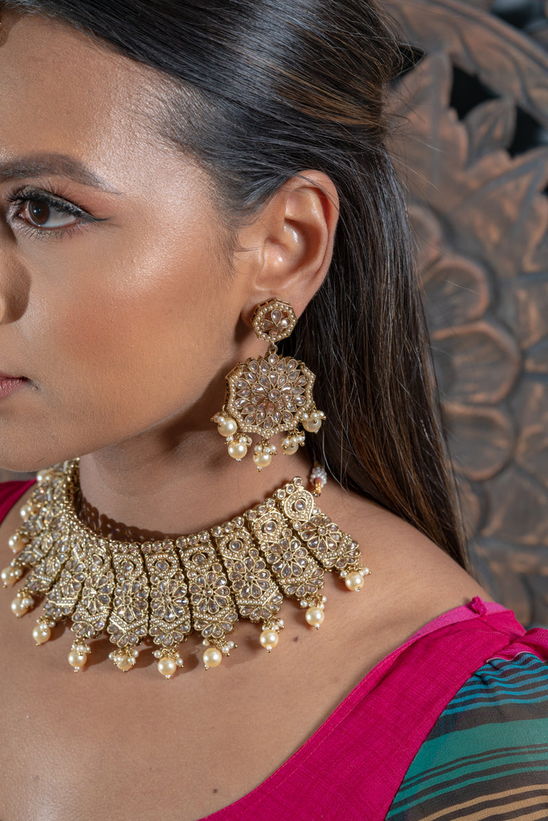 || HAMISI || Gold Indian Choker with Earrings & Tikka in Champagne Pearls