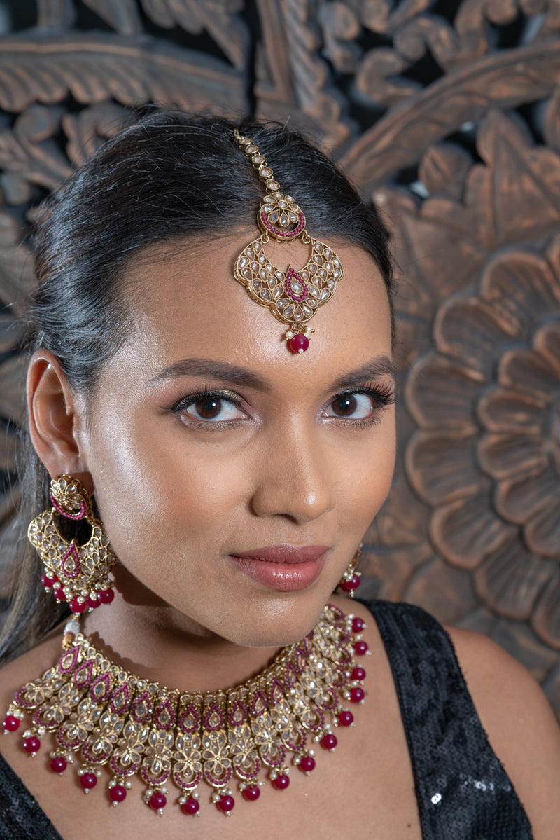 || AZORA  || Magenta Indian Choker Necklace with Earrings & Tikka