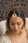 || YAADIEN || Yellow Gold Kundan Necklace with Earrings Set