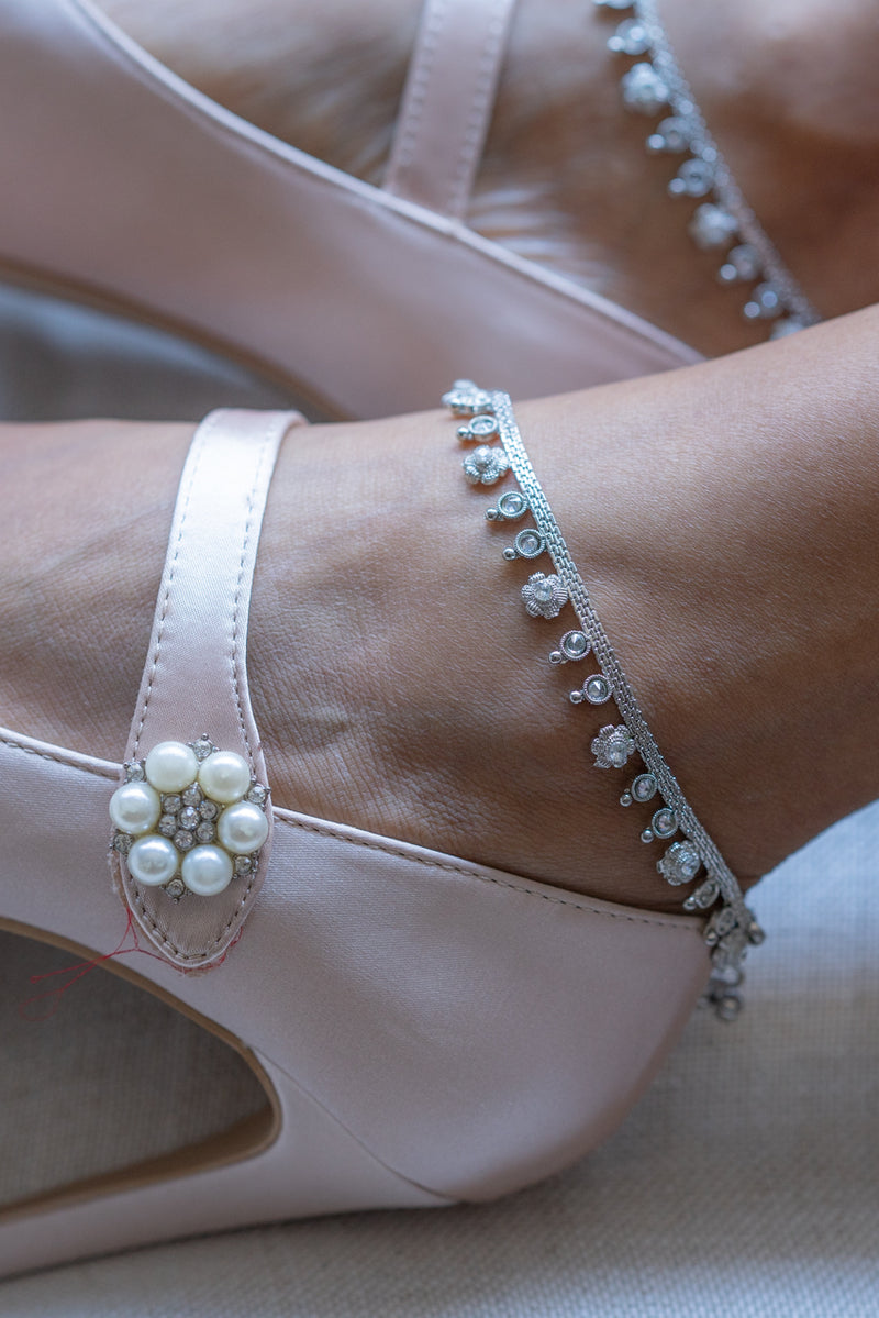 Floral Anklets in Silver