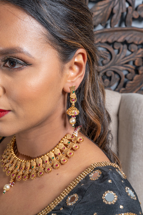 || GEETA || Green & Pink Matt Gold Temple Style Necklace with Earrings